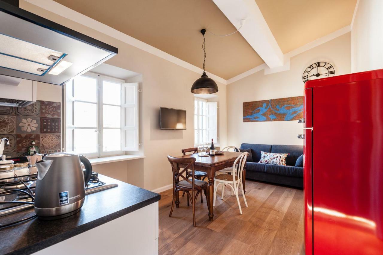 Affordable Suite With A View In The Heart Of Lucca Esterno foto
