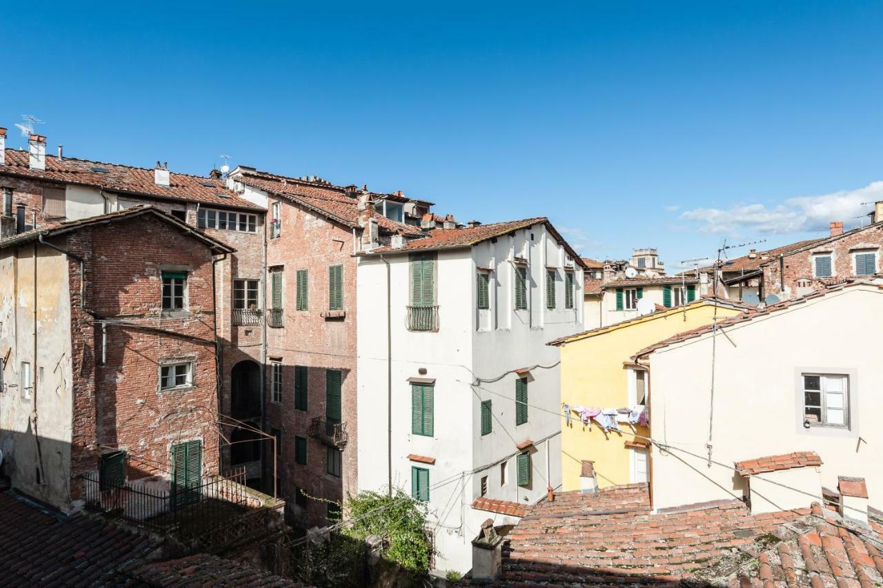 Affordable Suite With A View In The Heart Of Lucca Esterno foto