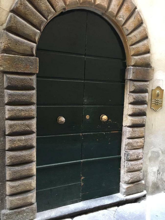 Affordable Suite With A View In The Heart Of Lucca Esterno foto