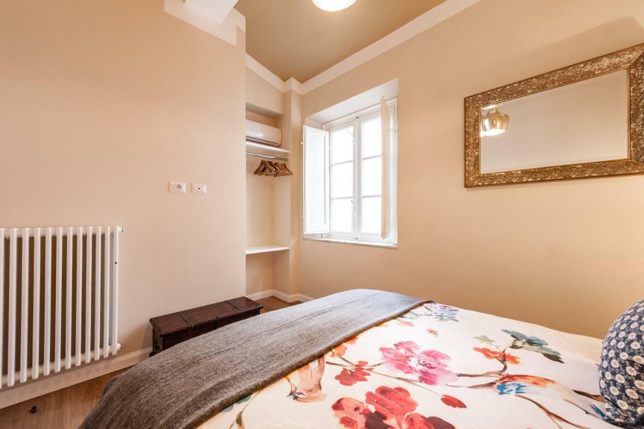 Affordable Suite With A View In The Heart Of Lucca Esterno foto